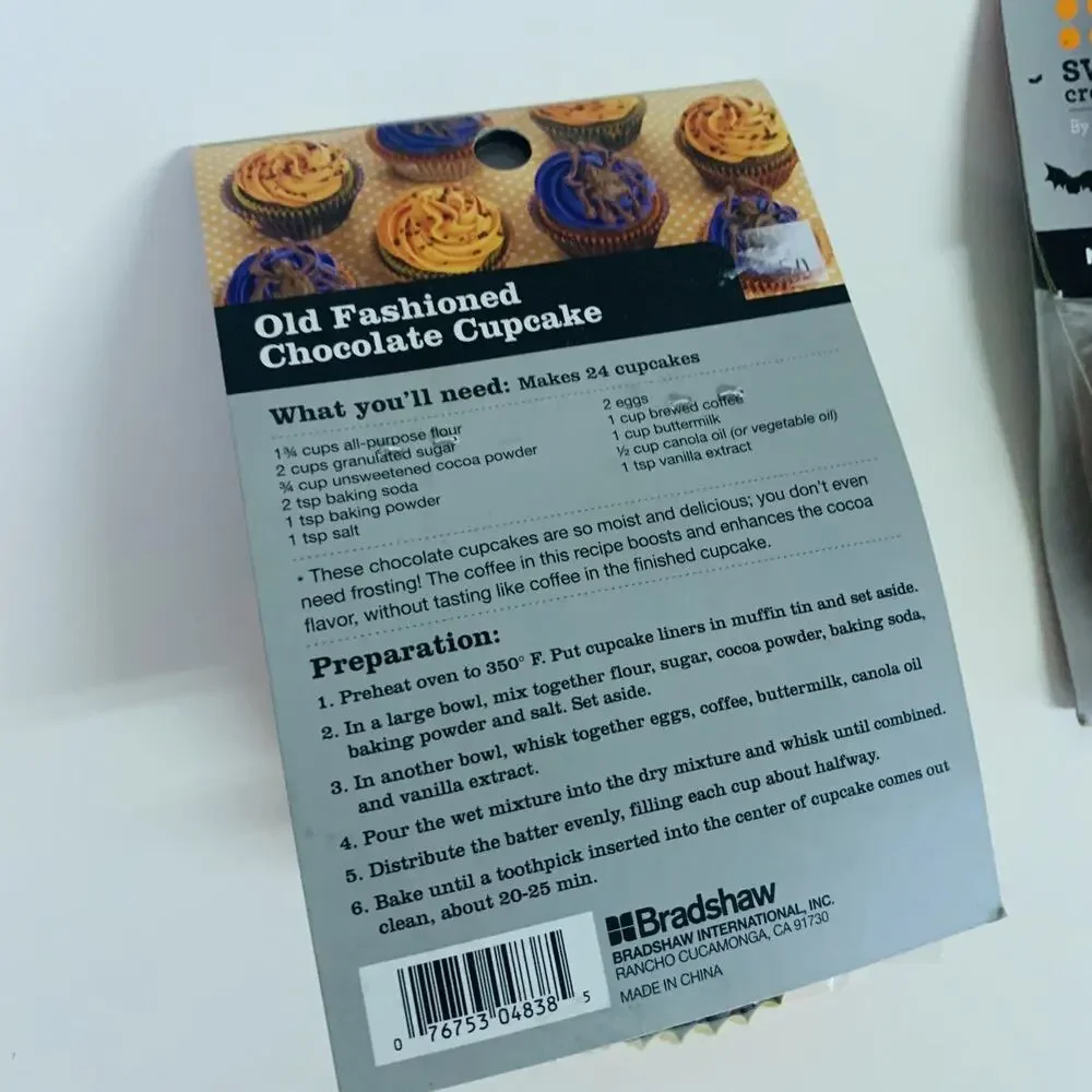 150 PIECES Cupcake Papers Sweet Creations 3 Colors Halloween‎ Cupcake Cups